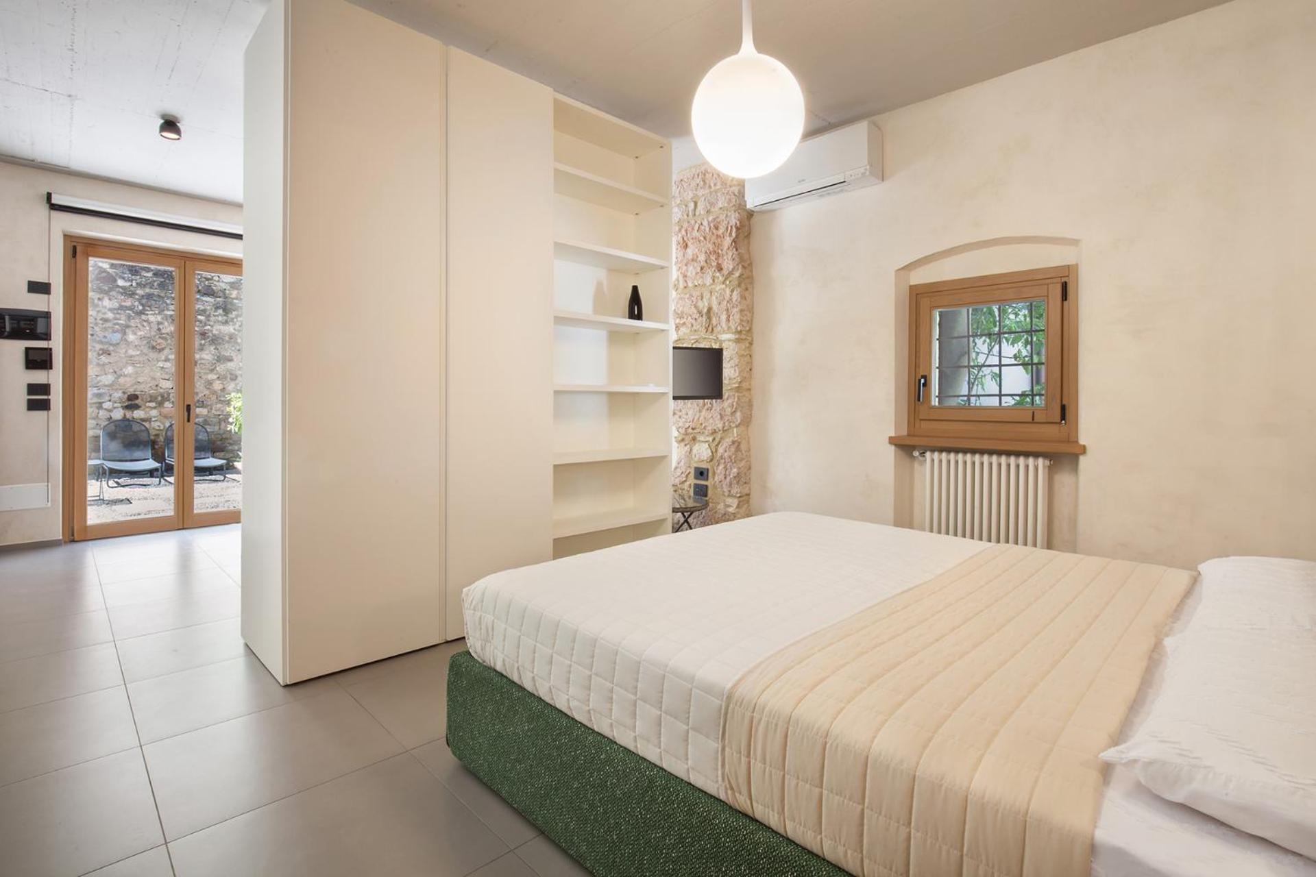 Residenza Vedovelli Aparthotel Тори дел Бенако Екстериор снимка