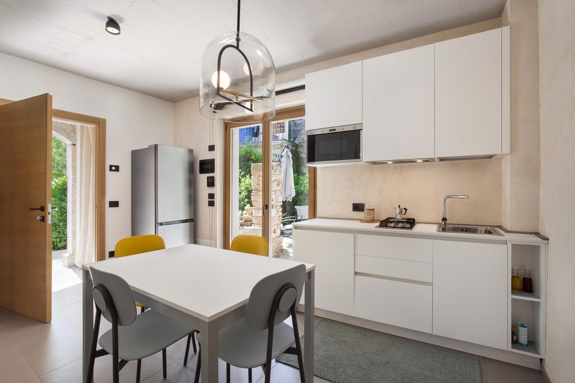 Residenza Vedovelli Aparthotel Тори дел Бенако Екстериор снимка